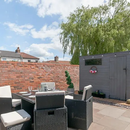 Roseberry House 펜션 *