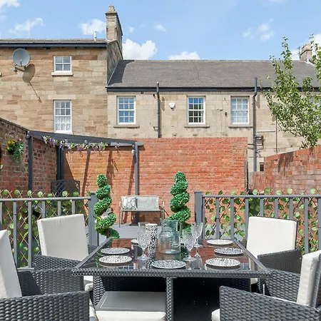 Roseberry House * Guisborough